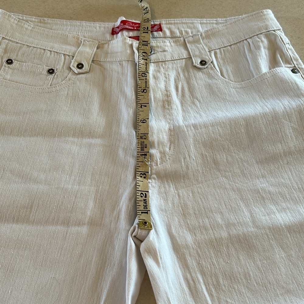 Cos Jeans NWOT Cool White Women's Embellished Bermuda Shorts Size 14 🤍 - Picture 5 of 12